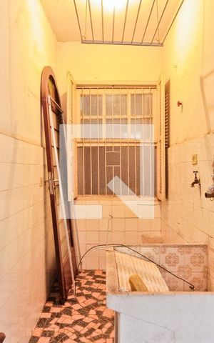 Casa à venda com 344m², 8 quartos e 1 vaga Casa à venda com 344m², 8 quartos e 1 vagaCasa 3 - Área de serviço