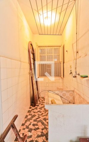 Casa à venda com 344m², 8 quartos e 1 vaga Casa à venda com 344m², 8 quartos e 1 vagaCasa 3 - Área de serviço
