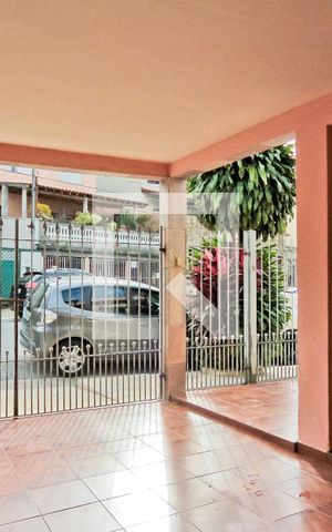 Casa à venda com 344m², 8 quartos e 1 vaga Casa à venda com 344m², 8 quartos e 1 vagaCasa 1 - Garagem