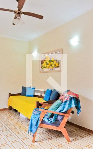 Casa à venda com 344m², 8 quartos e 1 vaga Casa à venda com 344m², 8 quartos e 1 vagaCasa 1 - Sala