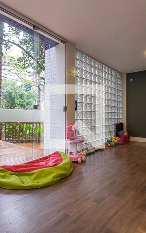 Apartamento à venda com 100m², 2 quartos e 1 vaga Apartamento à venda com 100m², 2 quartos e 1 vagaÁrea Comum - Brinquedoteca