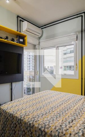 Apartamento à venda com 250m², 4 quartos e 4 vagas Apartamento à venda com 250m², 4 quartos e 4 vagasSuíte 1