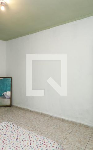Casa à venda com 120m², 3 quartos e 2 vagasQuarto 3