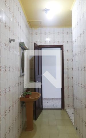 Casa à venda com 120m², 3 quartos e 2 vagasBanheiro Social