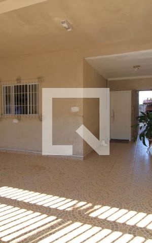 Casa à venda com 240m², 3 quartos e 1 vagaGaragem