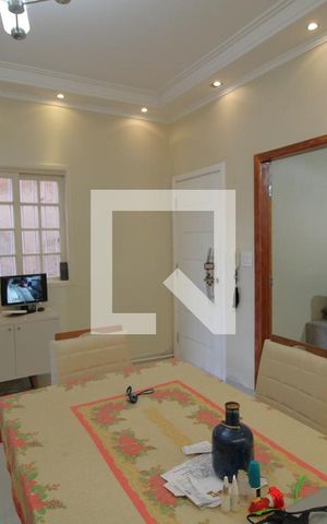 Casa à venda com 240m², 3 quartos e 1 vagaSala 1