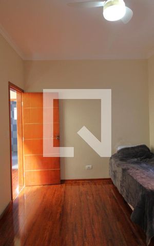 Casa à venda com 240m², 3 quartos e 1 vagaQuarto 1