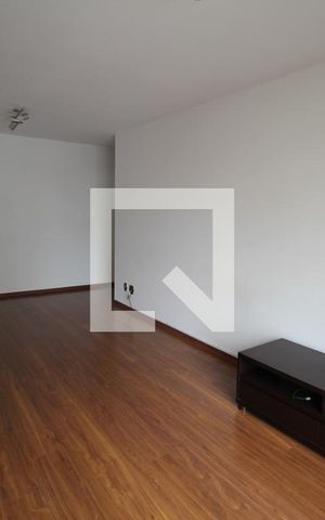 Apartamento para alugar com 105m², 3 quartos e 2 vagasSala