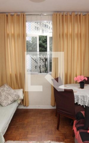 Apartamento à venda com 50m², 1 quarto e sem vagaSala