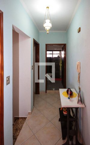 Casa à venda com 360m², 3 quartos e 3 vagas Casa à venda com 360m², 3 quartos e 3 vagascorredor dos Quartos