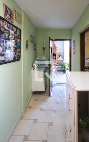 Casa à venda com 360m², 3 quartos e 3 vagas Casa à venda com 360m², 3 quartos e 3 vagasÁrea de Serviço
