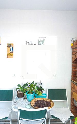 Casa à venda com 360m², 3 quartos e 3 vagas Casa à venda com 360m², 3 quartos e 3 vagasEspaço Gourmet