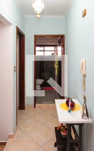 Casa à venda com 360m², 3 quartos e 3 vagas Casa à venda com 360m², 3 quartos e 3 vagascorredor dos Quartos