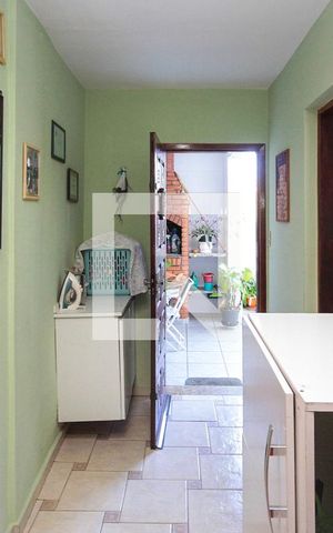 Casa à venda com 360m², 3 quartos e 3 vagas Casa à venda com 360m², 3 quartos e 3 vagasÁrea de Serviço