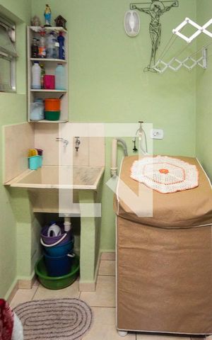 Casa à venda com 360m², 3 quartos e 3 vagas Casa à venda com 360m², 3 quartos e 3 vagasÁrea de Serviço
