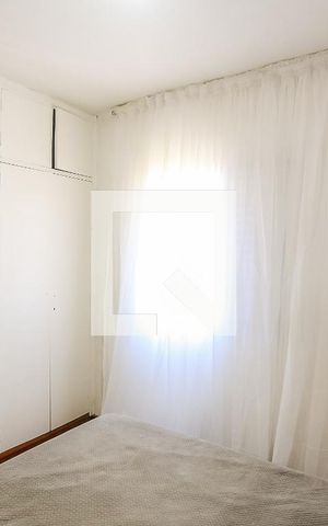Apartamento à venda com 260m², 4 quartos e 4 vagas Apartamento à venda com 260m², 4 quartos e 4 vagasSuíte 2