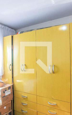 Apartamento à venda com 260m², 4 quartos e 4 vagas Apartamento à venda com 260m², 4 quartos e 4 vagasQuarto 2 - Escritório