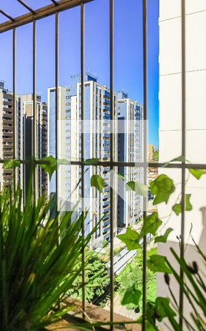 Apartamento à venda com 260m², 4 quartos e 4 vagas Apartamento à venda com 260m², 4 quartos e 4 vagasSala de Jantar - Vista