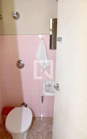 Apartamento à venda com 80m², 3 quartos e 2 vagasBanheiro de serviço