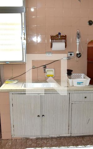 Apartamento à venda com 80m², 3 quartos e 2 vagasCozinha