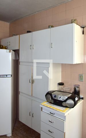 Apartamento à venda com 80m², 3 quartos e 2 vagasCozinha