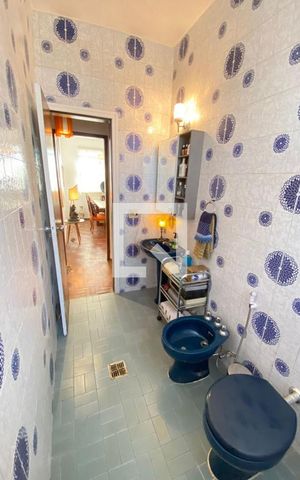 Apartamento à venda com 190m², 2 quartos e 1 vaga Apartamento à venda com 190m², 2 quartos e 1 vagaBanheiro