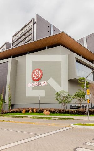 Studio à venda com 35m², 1 quarto e 1 vaga Studio à venda com 35m², 1 quarto e 1 vagaFachada