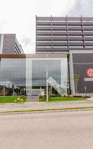 Studio à venda com 35m², 1 quarto e 1 vaga Studio à venda com 35m², 1 quarto e 1 vagaFachada