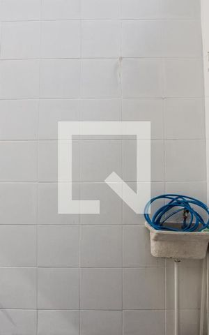 Casa de condomínio para alugar com 70m², 2 quartos e sem vagaQuarto 02 - Janela