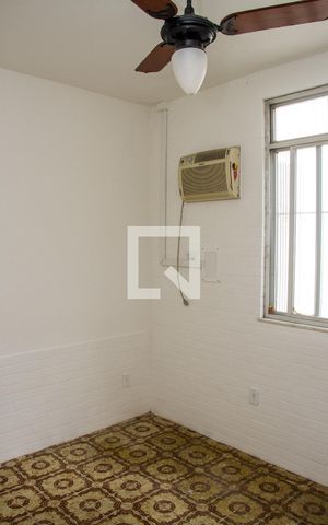 Casa de condomínio para alugar com 70m², 2 quartos e sem vagaQuarto 01