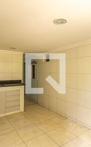 Casa à venda com 140m², 3 quartos e 1 vaga Casa à venda com 140m², 3 quartos e 1 vagaCozinha e Área de Serviço