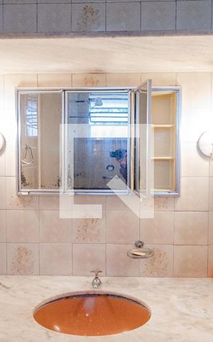 Apartamento para alugar com 40m², 1 quarto e sem vagaBanheiro