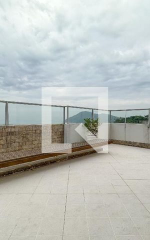Apartamento para alugar com 140m², 3 quartos e 1 vaga Apartamento para alugar com 140m², 3 quartos e 1 vagaÁrea comum - Terraço