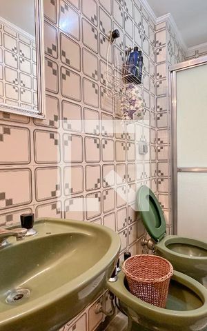 Apartamento para alugar com 140m², 3 quartos e 1 vaga Apartamento para alugar com 140m², 3 quartos e 1 vagaBanheiro 2