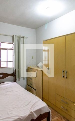 Casa à venda com 250m², 3 quartos e 1 vaga Casa à venda com 250m², 3 quartos e 1 vagaQuarto 2