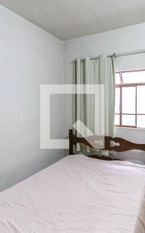 Casa à venda com 250m², 3 quartos e 1 vaga Casa à venda com 250m², 3 quartos e 1 vagaQuarto 2