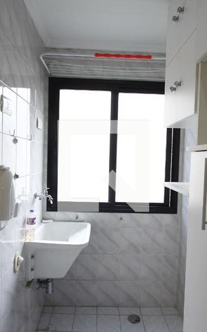 Apartamento para alugar com 38m², 1 quarto e 1 vagaÁrea de Serviço