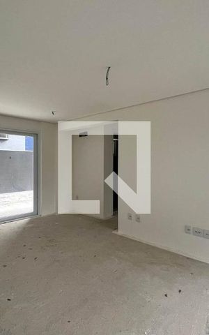 Apartamento à venda com 15721m², 2 quartos e 1 vaga Apartamento à venda com 15721m², 2 quartos e 1 vagaSala/Cozinha