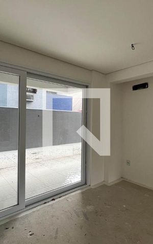 Apartamento à venda com 15721m², 2 quartos e 1 vaga Apartamento à venda com 15721m², 2 quartos e 1 vagaSala/Cozinha