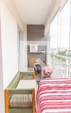 Apartamento à venda com 40m², 1 quarto e 1 vaga Apartamento à venda com 40m², 1 quarto e 1 vagaVaranda