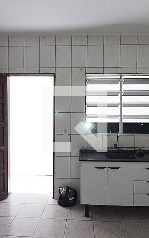 Casa à venda com 52m², 1 quarto e sem vagaSala/Cozinha