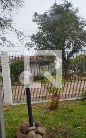 Casa para alugar com 215m², 3 quartos e 4 vagasEscritório