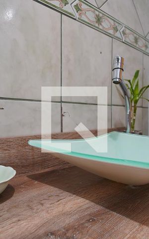 Casa para alugar com 215m², 3 quartos e 4 vagasLavabo