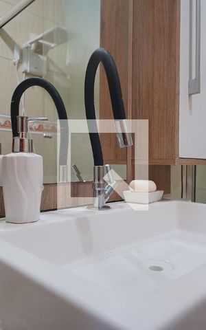 Casa para alugar com 215m², 3 quartos e 4 vagasBanheiro suíte
