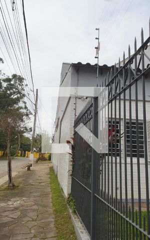 Casa para alugar com 215m², 3 quartos e 4 vagasFachada