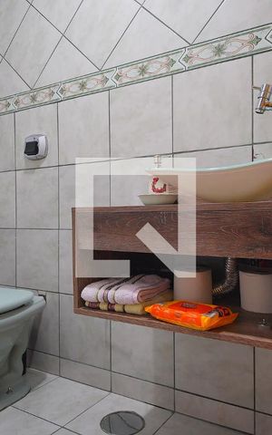 Casa para alugar com 215m², 3 quartos e 4 vagasLavabo
