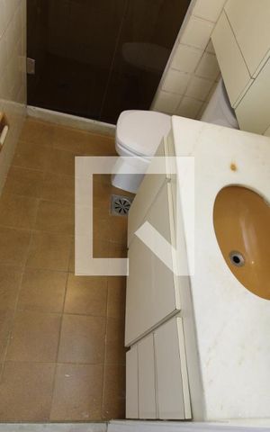 Apartamento para alugar com 89m², 3 quartos e 1 vagaBanheiro social 