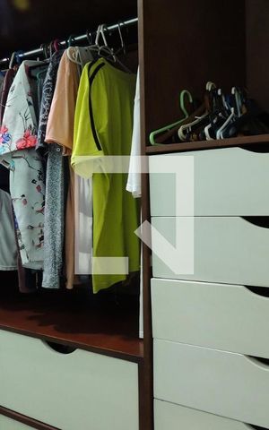 Casa à venda com 1235m², 5 quartos e 5 vagasCloset da suíte