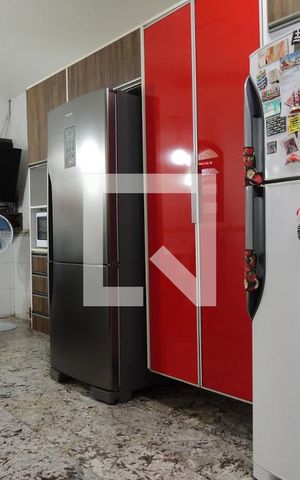 Casa à venda com 1235m², 5 quartos e 5 vagasCozinha - Armários