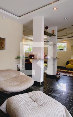 Casa à venda com 1235m², 5 quartos e 5 vagas Casa à venda com 1235m², 5 quartos e 5 vagasSala 2